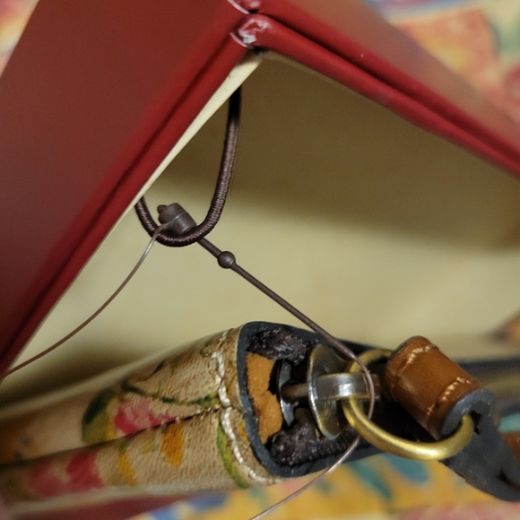 Patricia Nash Leather Floral Wristlet "Prairie" Pattern ~ NWT/NIB ~ Pretty! - Picture 15 of 16